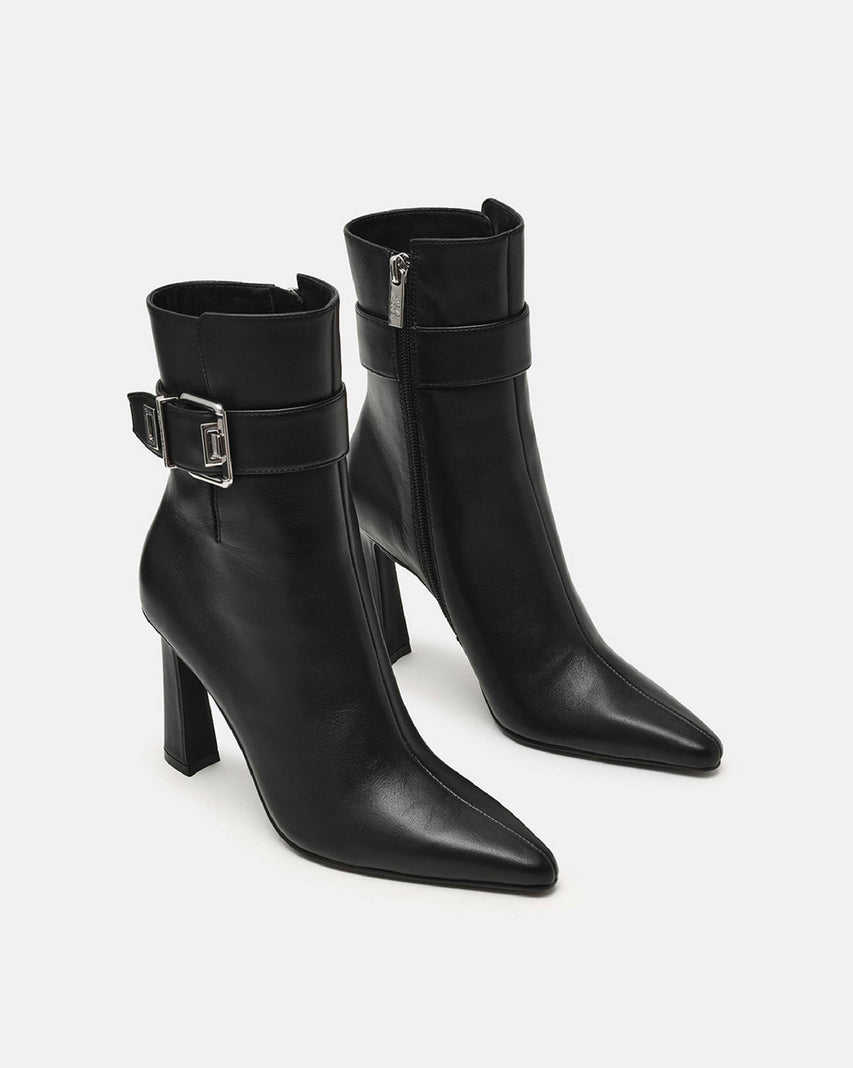 SULTRI 率性扣帶造型高跟短靴-黑色 - view 2
