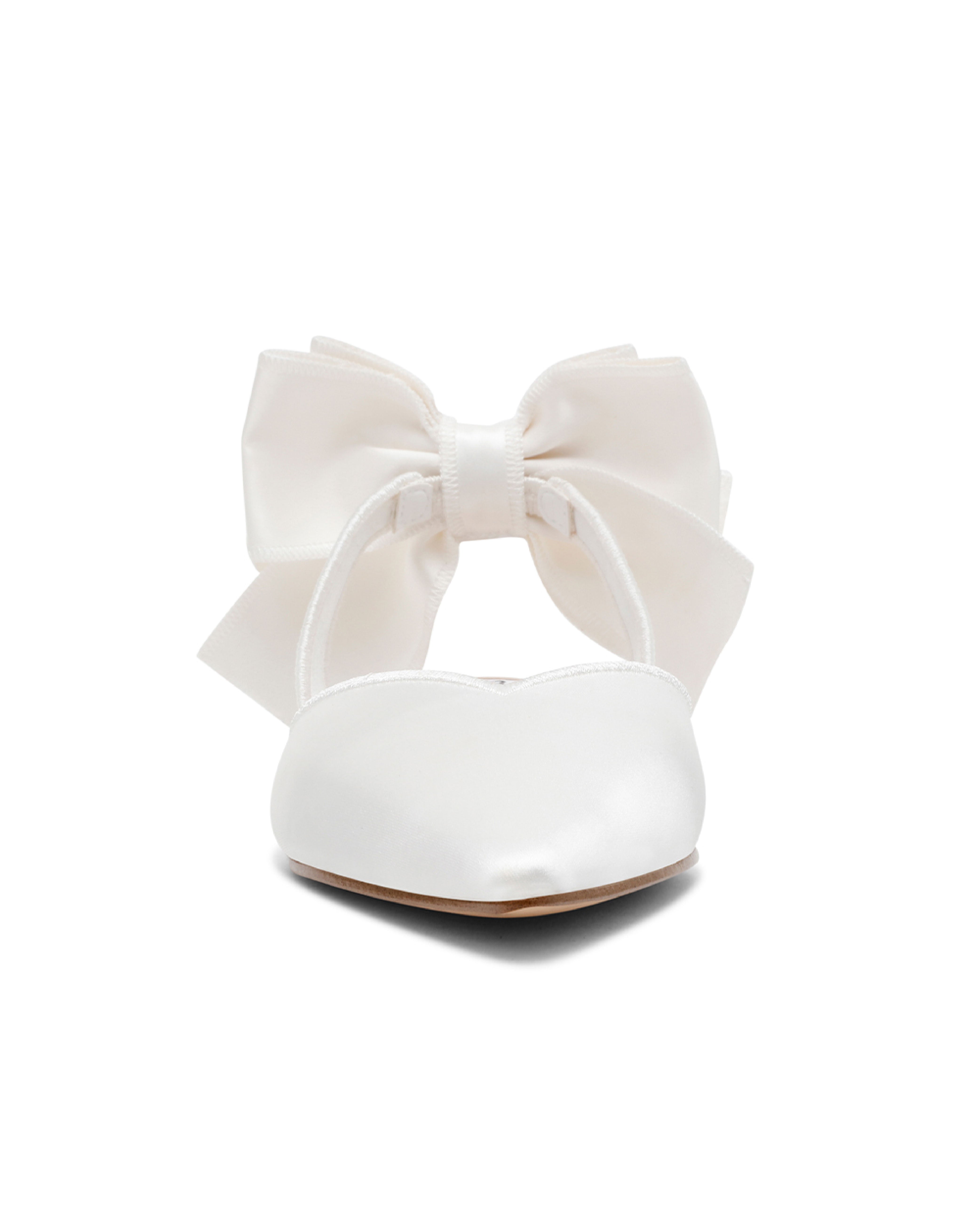 SYNTHIA 奢華緞面蝴蝶結裸跟鞋-白色