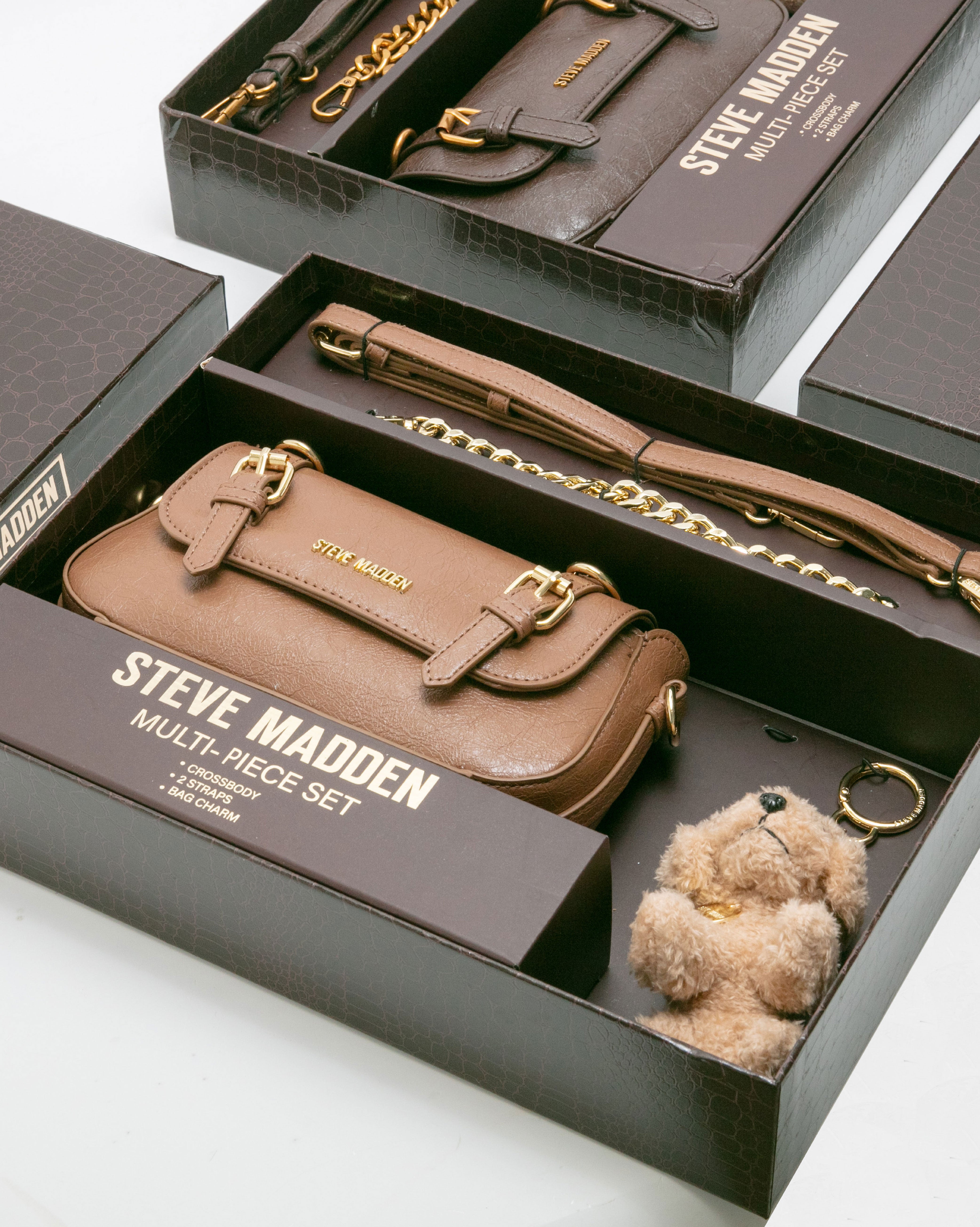 雙扣帶造型小包/毛絨狗狗吊飾禮盒-棕色