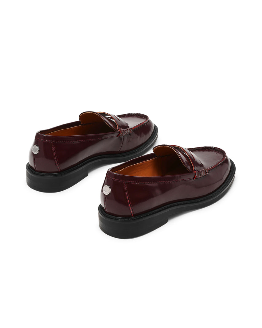 ADISON 經典素面爆裂紋樂福鞋-酒紅色