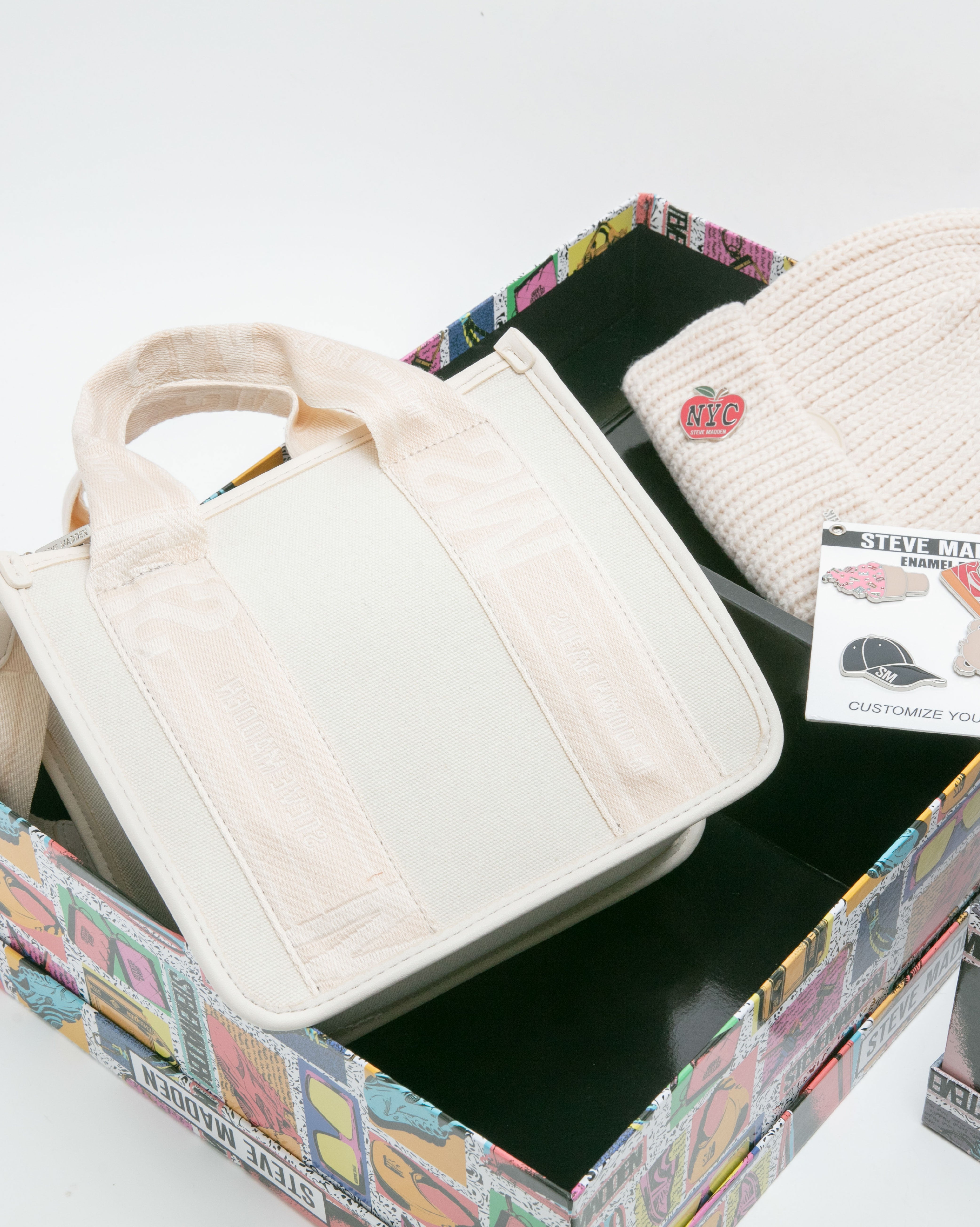 LOGO寬帶兩用包/潮流徽章毛帽禮盒-米色