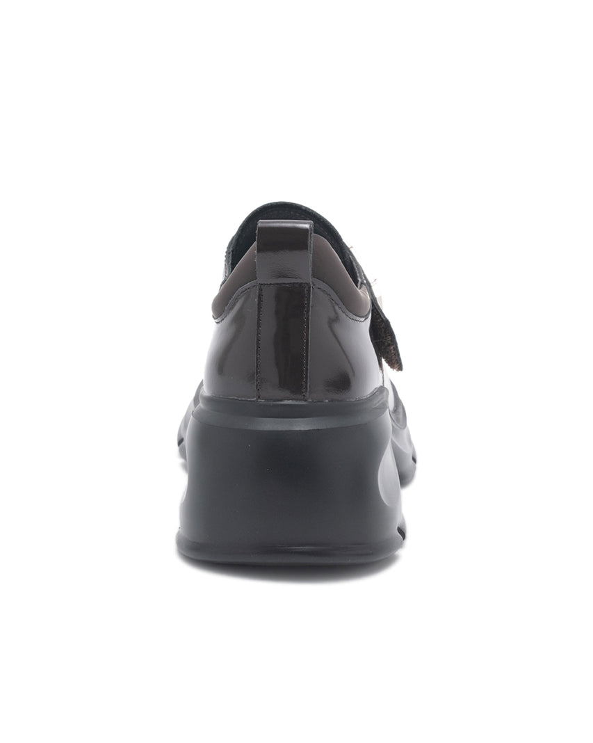 TWVERNA 厚底方形扣飾休閒樂福鞋-鏡咖啡