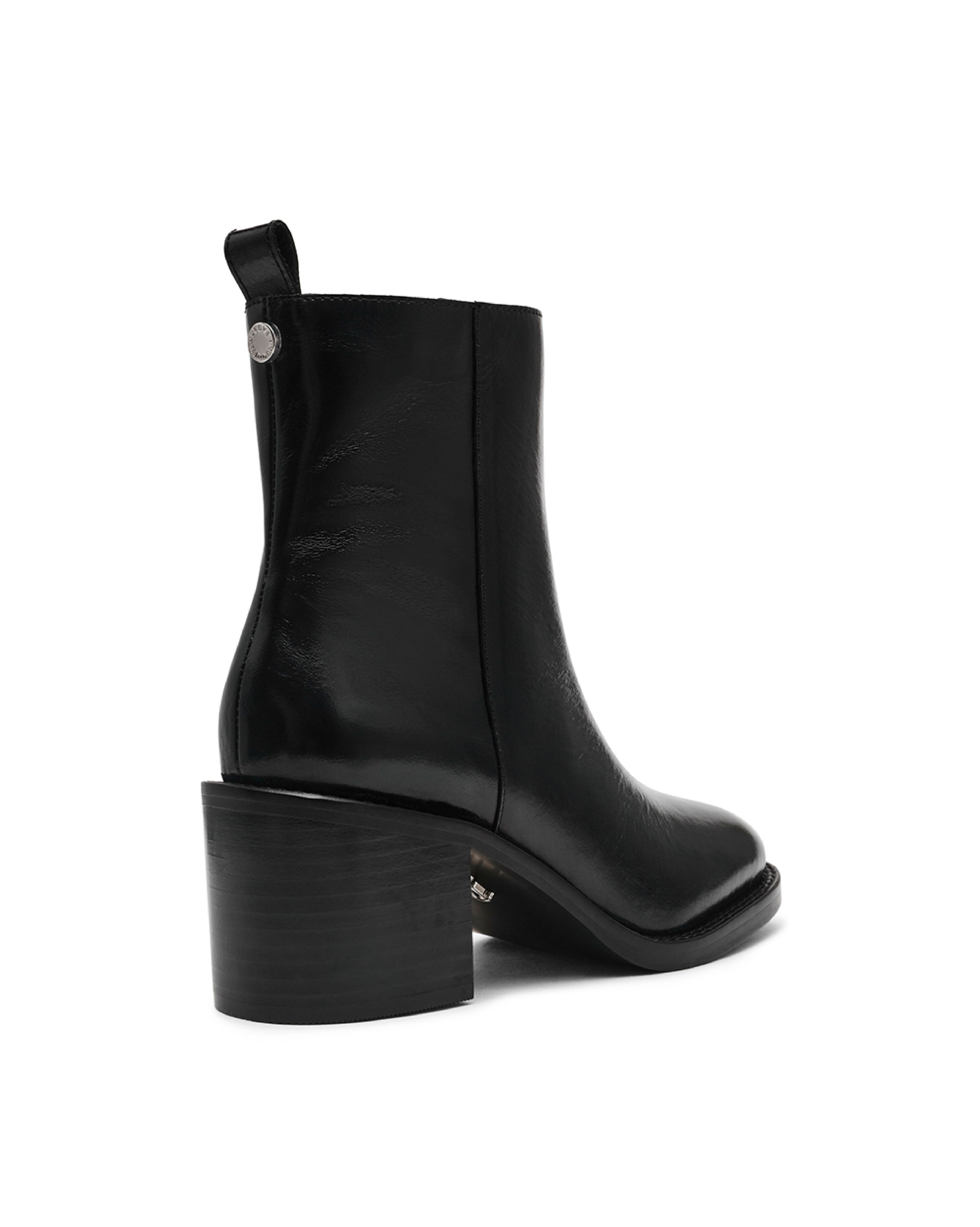 SLENDER 經典簡約素面短靴-黑色