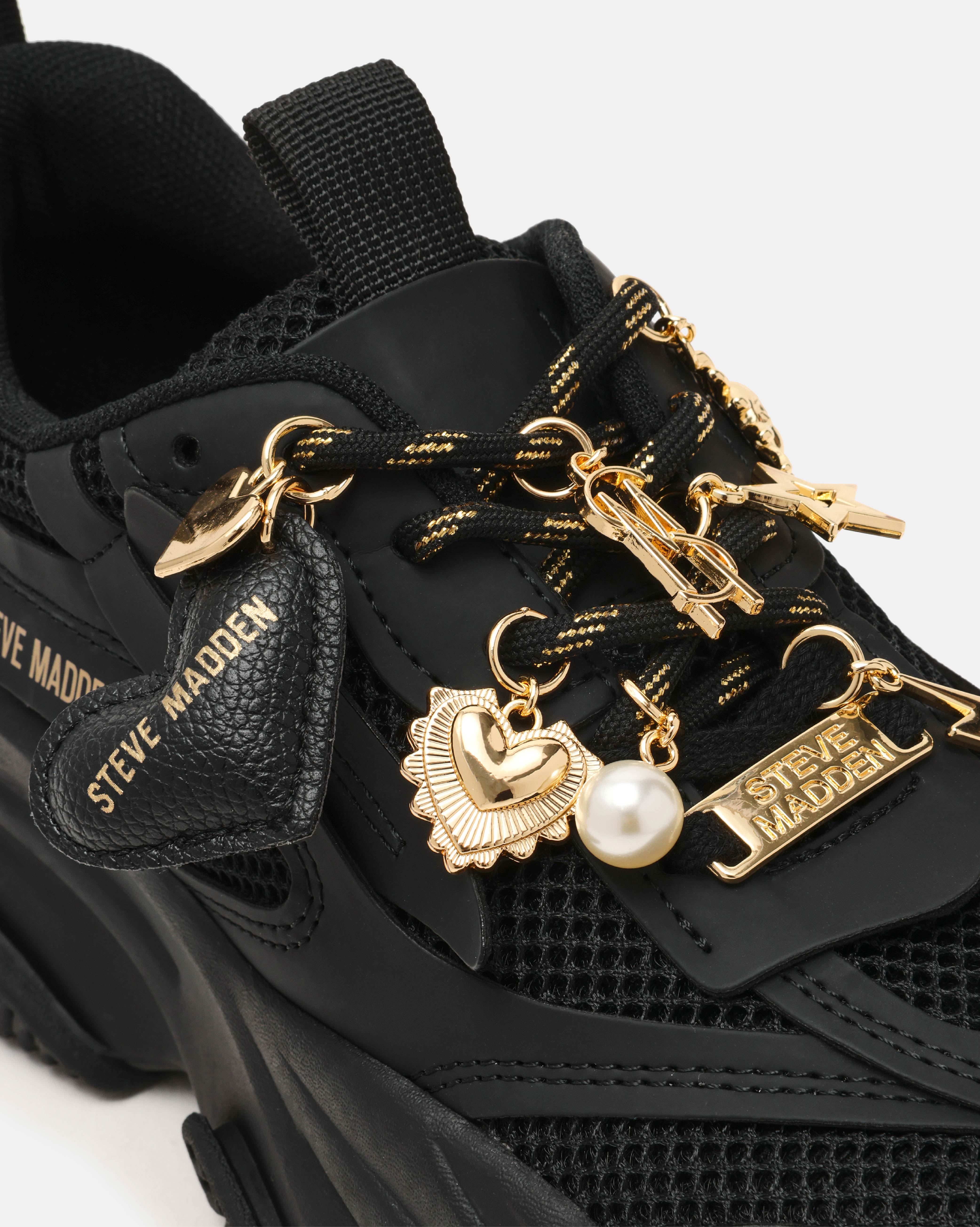 POSSESSION-H 素面多掛飾休閒鞋-黑色