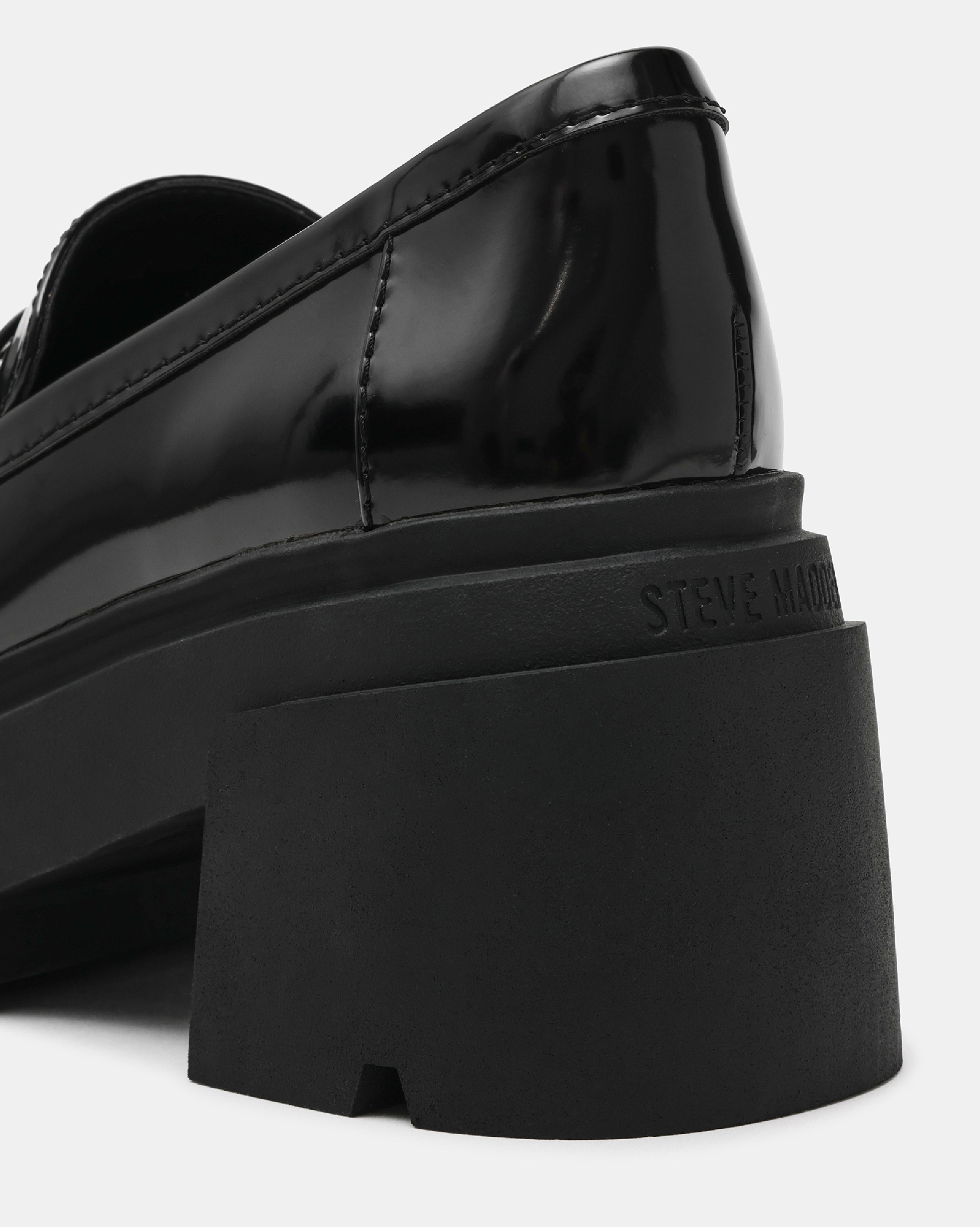 TURNOUT 經典素面厚底樂福鞋-黑色