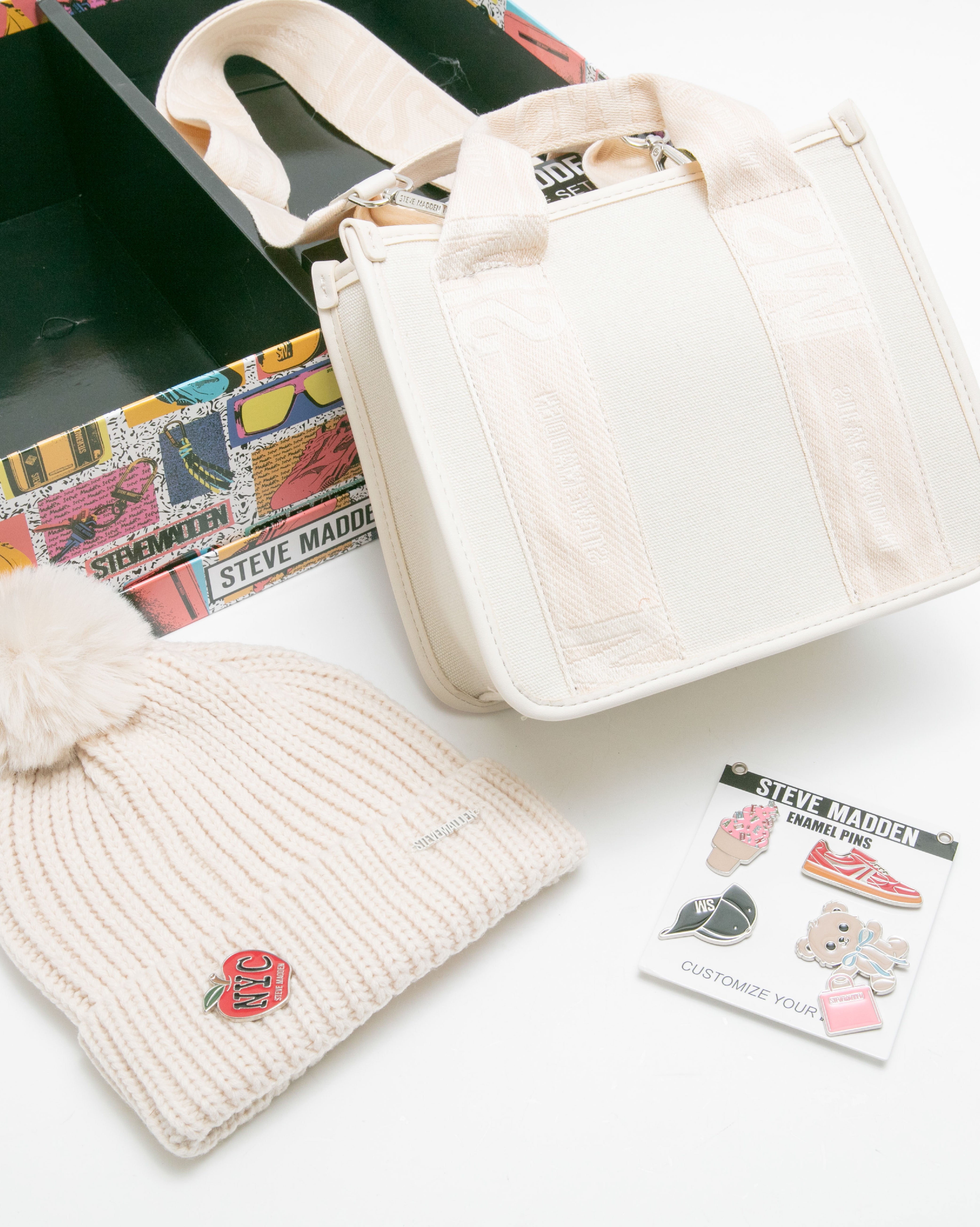 LOGO寬帶兩用包/潮流徽章毛帽禮盒-米色