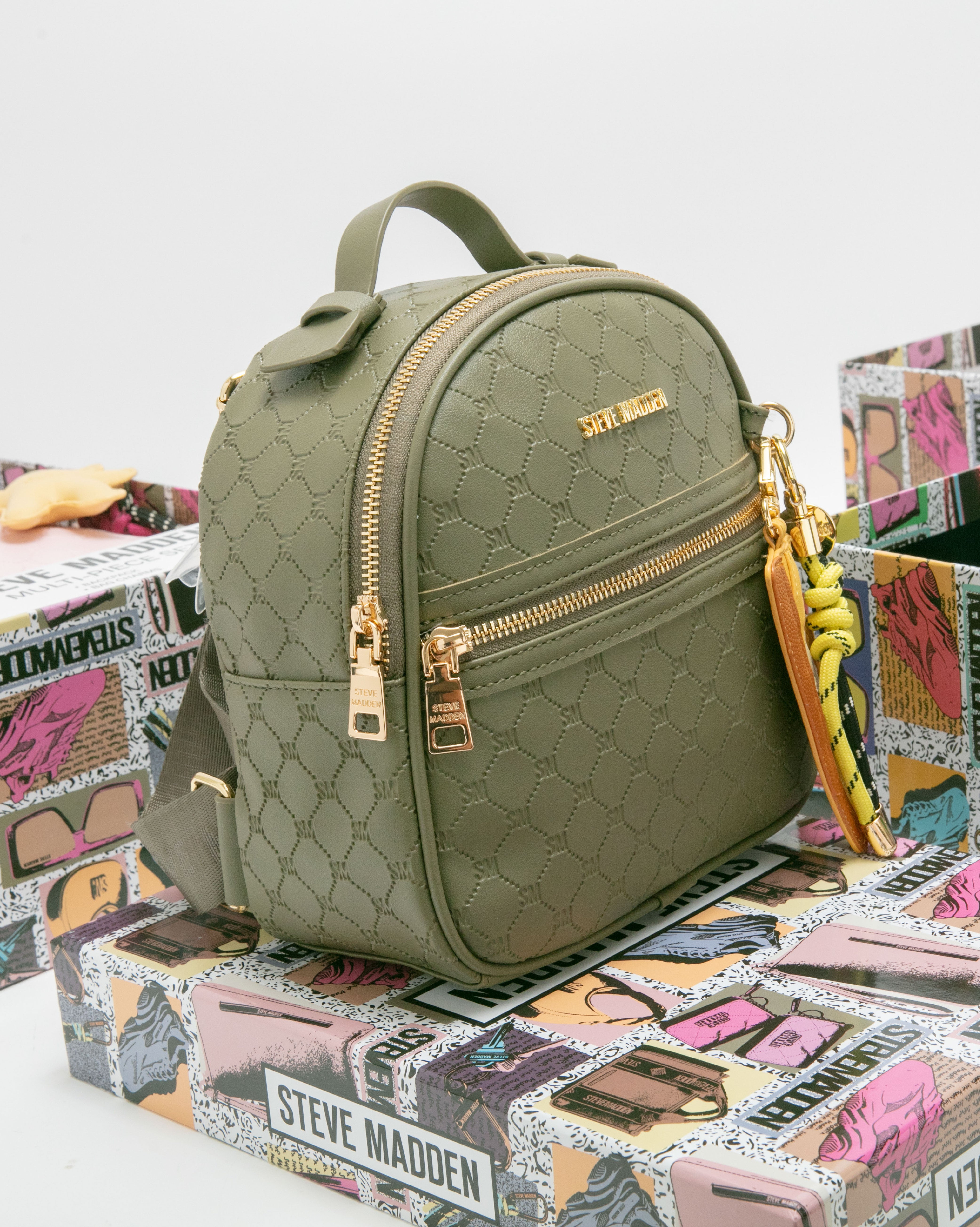 童趣雙吊飾/菱格紋後背包禮盒-墨綠色