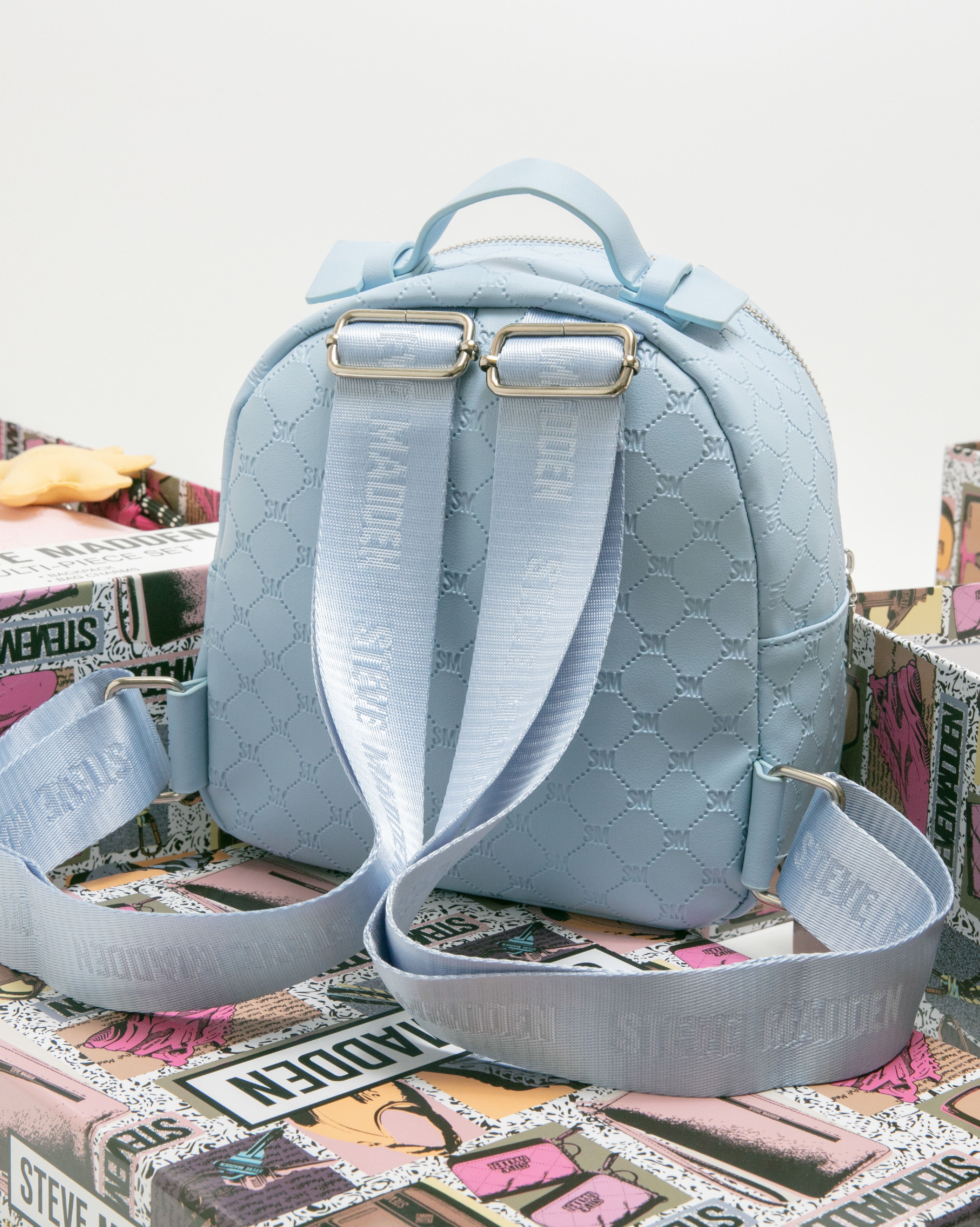 童趣雙吊飾/菱格紋後背包禮盒-藍色