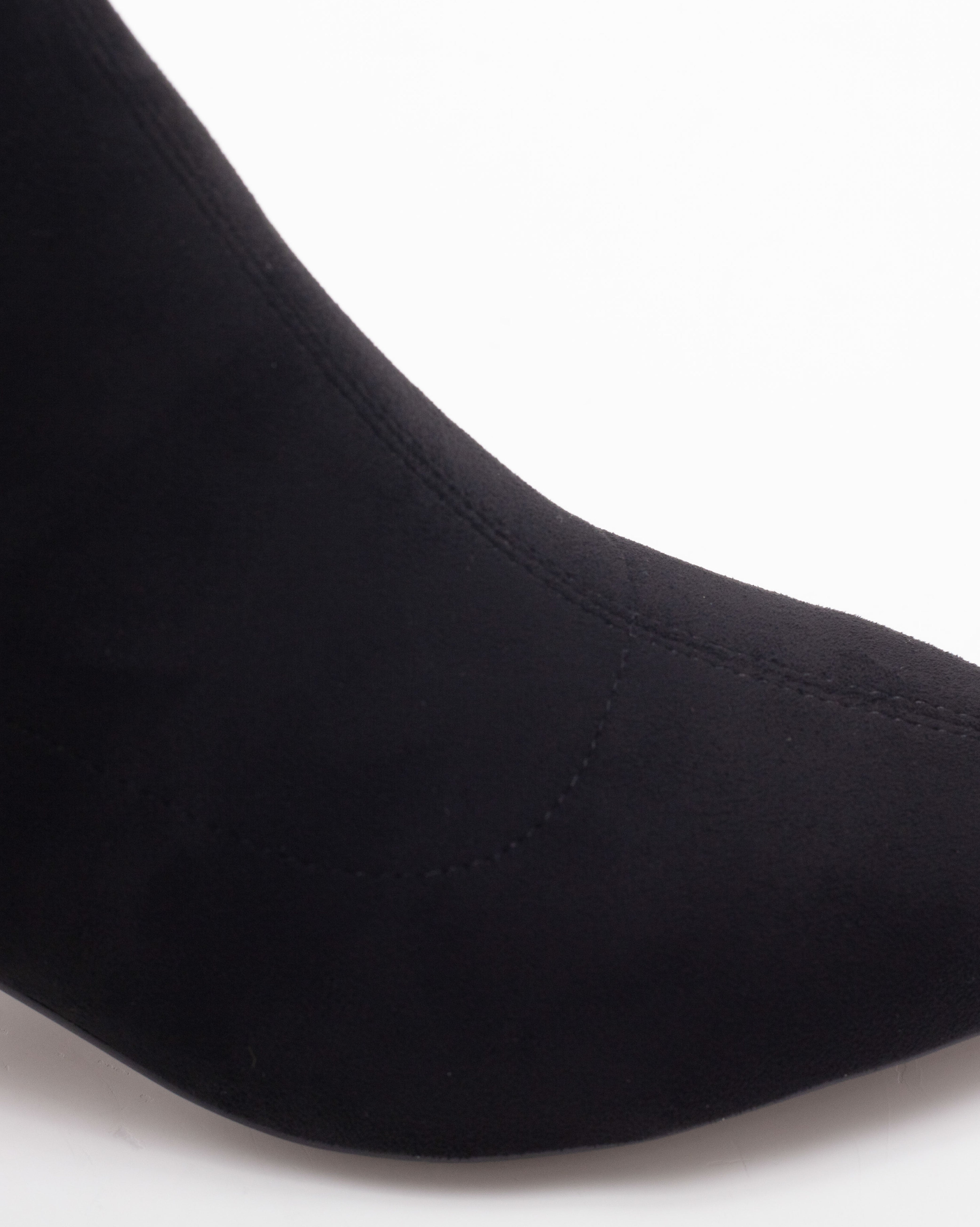 TWVENOM 絨面尖頭粗跟長靴-黑色