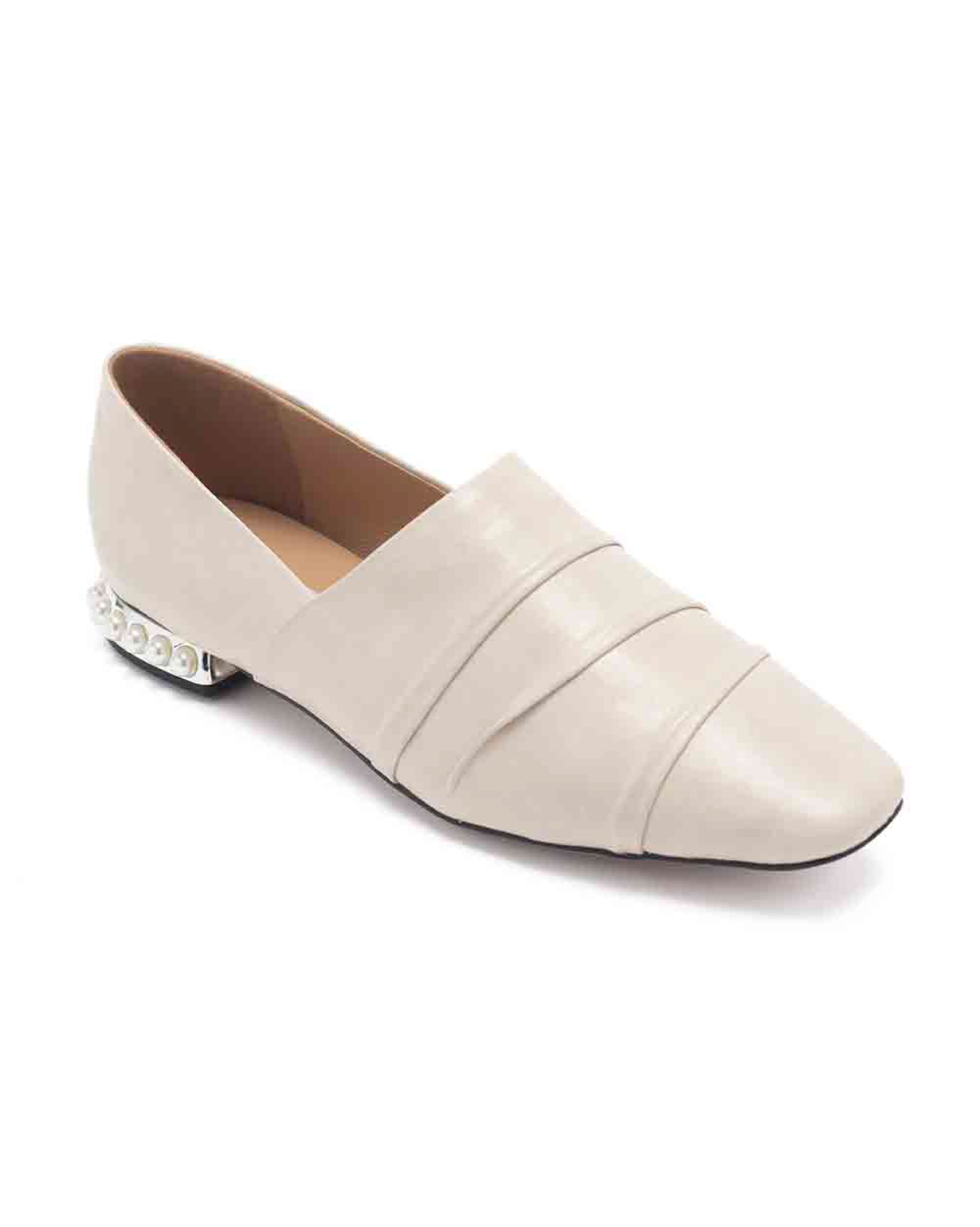 TWESTHER 素面珍珠低跟平底鞋-白色